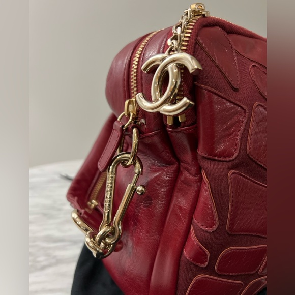 CHANEL Scales Camera Bag Red - Picture 9 of 16